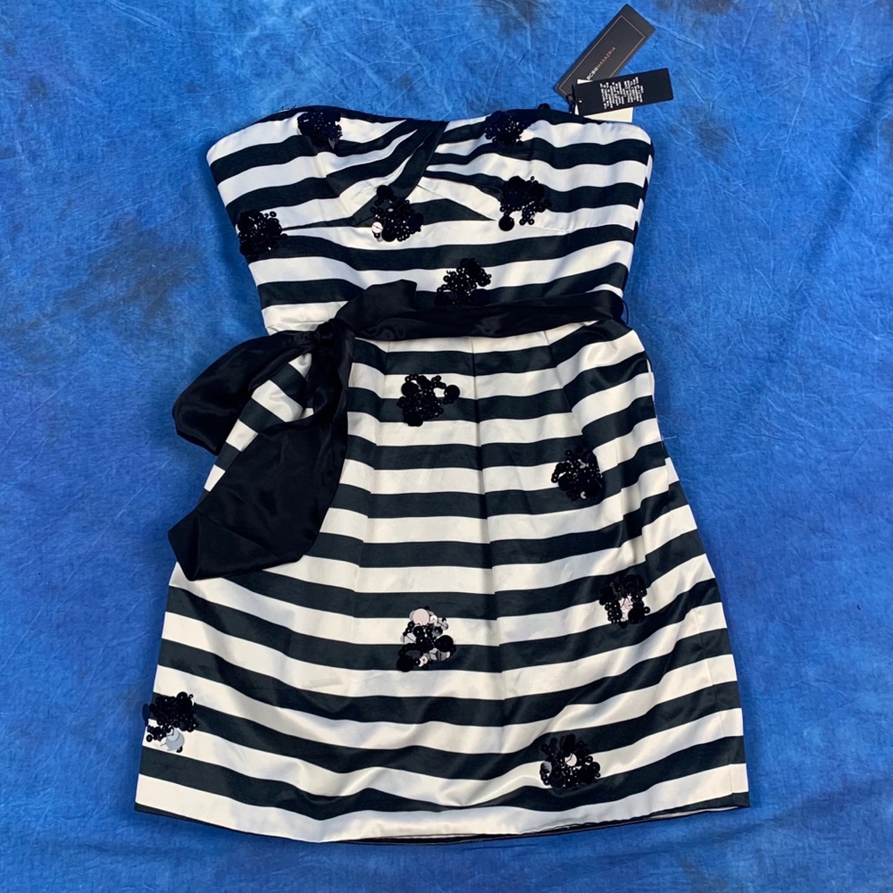 BRAND NEW BCBG STRIPED SEQUIN MINI COCKTAIL DRESS